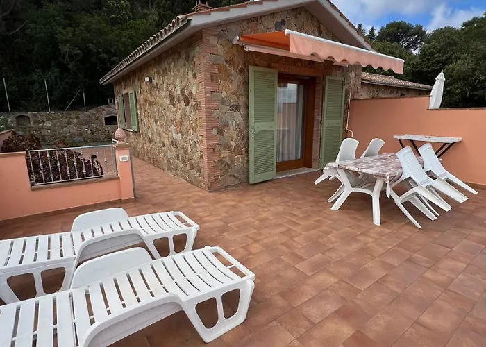 Zuccale Iii Natura E Vista Mozzafiato Sul Mare Capoliveri (Isola d'Elba)